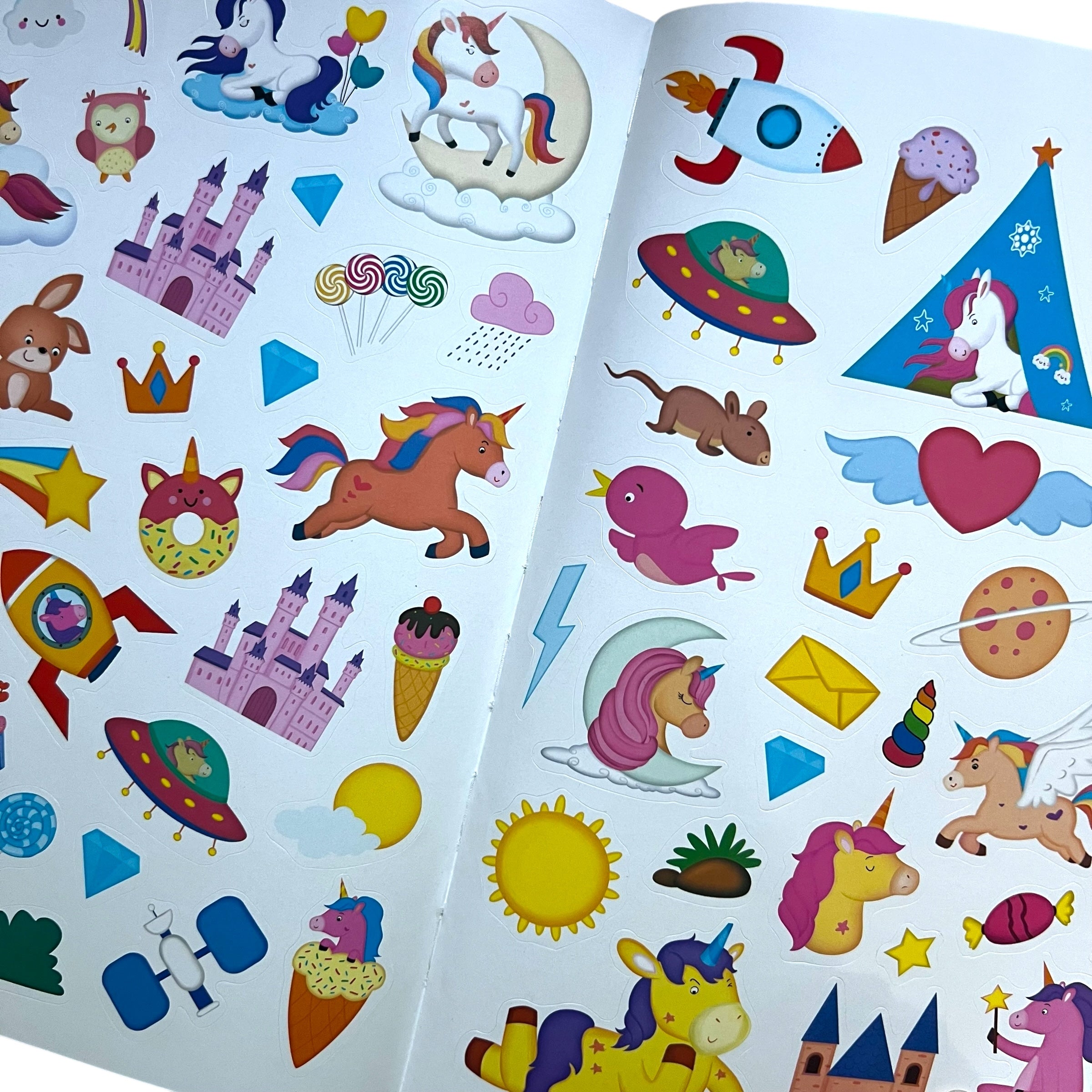 Unicornios - Libro de Colorear y Stickers