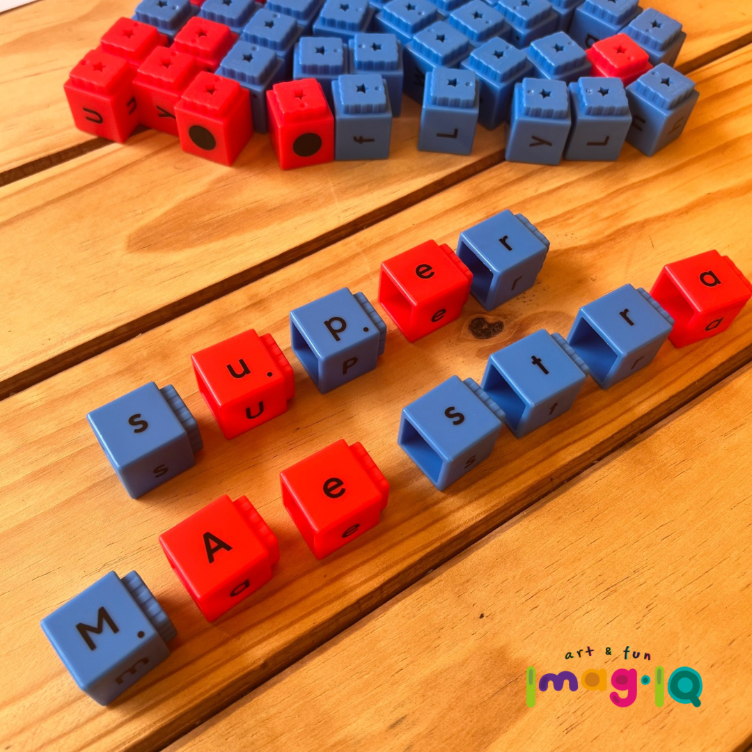 Cubos conectables de Abecedario - Reading Rods® Alphabet & CVC Words